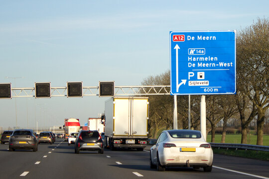 Niederlande, Autobahn A12, Ausfahrt 14a Harmelen, De Meern-West in Richtung Utrecht