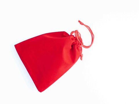 red velvet jewelry bag with drawstring