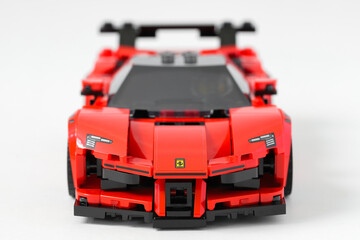 Naklejka premium Lego Ferrari SF90 Stradale front view