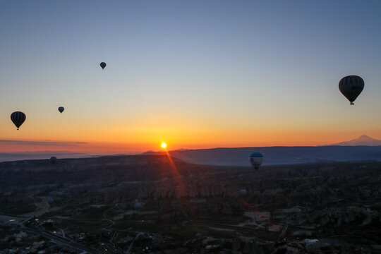 Breathtaking Hot Air Balloons at Sunrise in Cappadocia