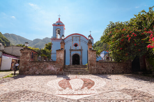 Historic Colonial Church and Cobblestone Street in Malinalco