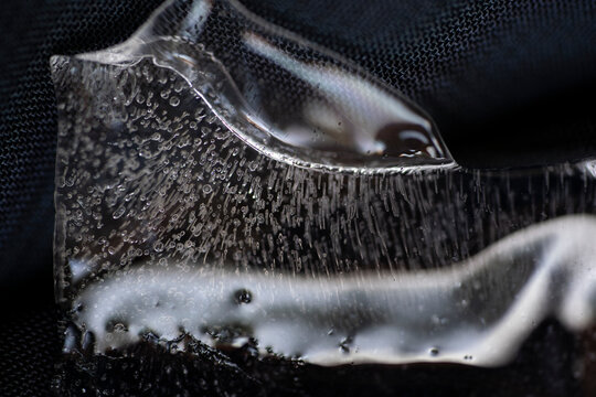 textura de hielo con burbujas adentro con transparencia