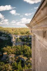 Corniche de Rocamadour surplombant les gorges de l'Alzou © Maxime