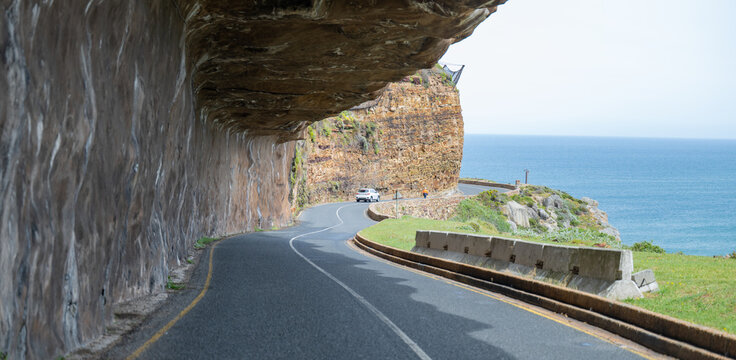 M6 Route Chapman's Peak Drive ist eine neun Kilometer lange K&uuml;stenstra&szlig;e auf der Kap-Halbinsel s&uuml;dlich von Kapstadt