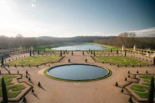 Jardins de Versailles en hiver, vue a&eacute;rienne sur les parterres