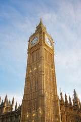 Obraz premium Low angle view of Big Ben clock tower in Westminster, London