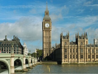 Obraz premium big ben and houses