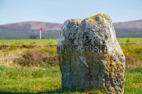 Pierre comm&eacute;morative Clan Mackintosh &agrave; Culloden, &Eacute;cosse