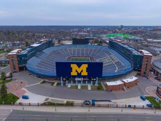 Naklejka premium Michigan Stadium (Big House) is the American football stadium for the University of Michigan in Ann Arbor, Michigan, MI, USA. 