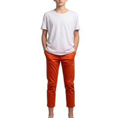 Obraz premium Casual outfit featuring a white t-shirt and bright red cropped trousers