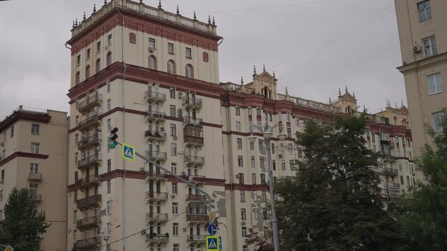 An elite apartment building in the center of Moscow since the days of the USSR. Filmed in motion