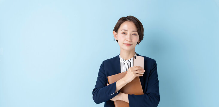 ビジネス　女性