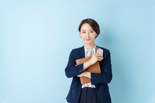 ビジネス　女性