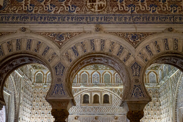 Fototapeta premium Intricate Moorish architecture inside the Alhambra Palace, Granada