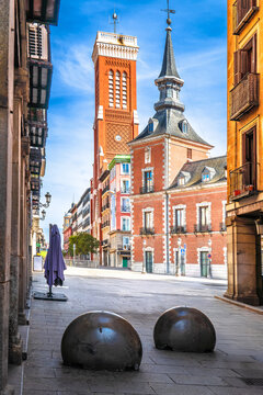 Church of Holy Cross and Palza de la Providenza square in Madrid street view