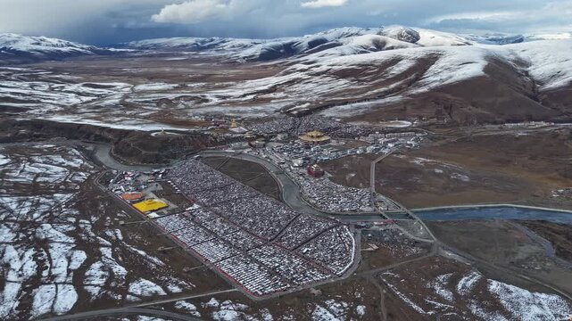 Hyper lapse of Yaqing Monastery and Tibetan Buddhist Settlement in Winter