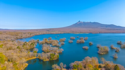 Naklejka premium April 26 2026 Onumakoen Lake And Mount Komagatake Scenic View
