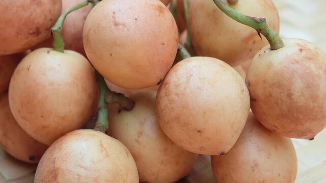 Manny fresh burmese grape on bamboo tray
