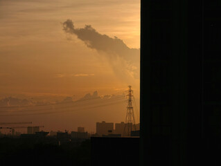 Fototapeta premium sunset over the city