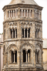 Fototapeta premium Bell tower of the historic basilica San Donato, Genoa