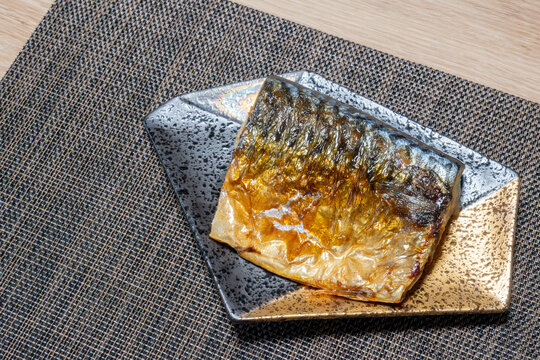 鯖の塩焼き
