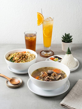 Oxtail Soup-Noodle Soup