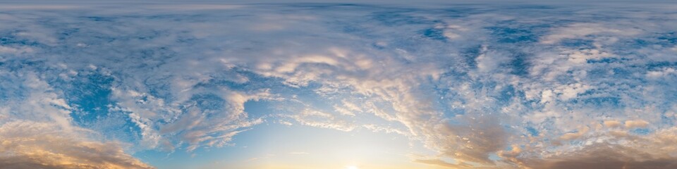 Obraz premium Sky panorama sunset 360 degree seamless hdr spherical view of glowing cirrus clouds for 3d mapping and background replacement