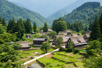 世界遺産　五箇山相倉合掌集落　初夏 © Hiro074