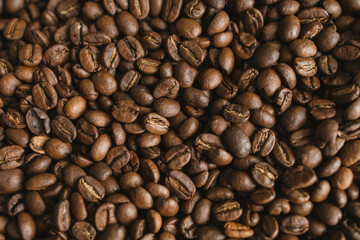 Fototapeta premium Roasted coffee beans close-up background