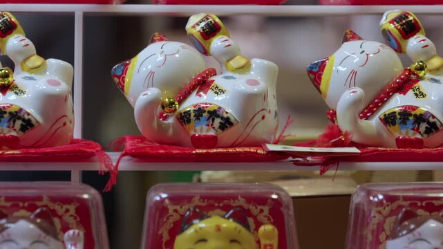 Maneki Neko beckoning cat figurine toys, the traditional Japanese lucky charm and favorite talisman&nbsp;