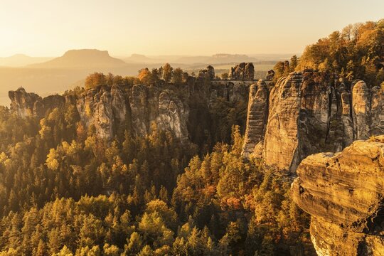 Sunrise at the Bastei Bridge, Bastei near Rathen, Elbe Sandstone Mountains, National Park Saxon Switzerland, Saxony, Germany