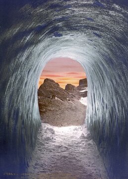 Jungfrau, Eisenbahn, Eigerh&ouml;hle, mit Blick auf den Bahnhof, Berner Oberland, Schweiz, Historische, digital restaurierte Reproduktion nach einem Original aus dem 19. Jahrhundert, Aufnahmedatum nicht angegeben