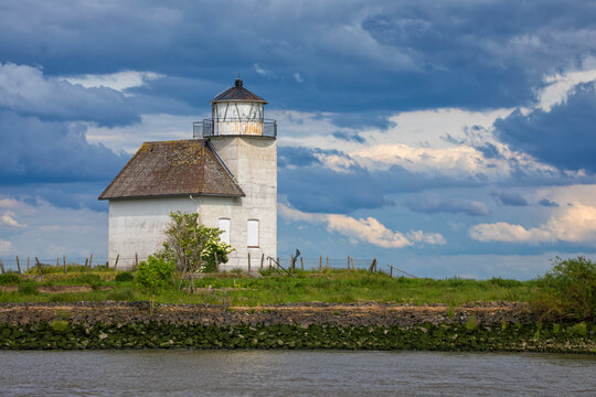 Retired lighthouse at Juelssand on Elbe river shore