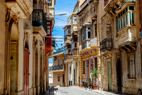 Valetta street scene with historic Maltese balconies