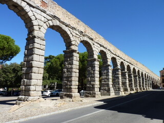 Obraz premium The Roman aqueduct of Segovia, Spain