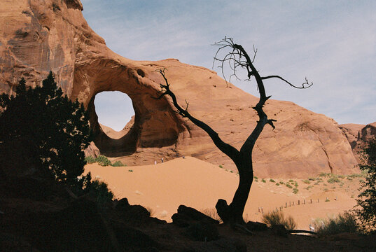  Monument Valley Arizona Landscape hole in rock film