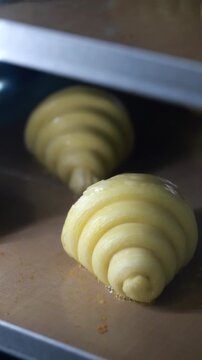 cocci&oacute;n Croissant / acelerada / c&aacute;mara r&aacute;pida /