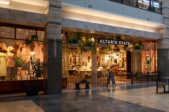 Des Peres, St Louis, Missouri, USA - March 24, 2022: An Altar'd State store within a shopping mall, Des Peres, St Louis, Missouri, USA. Altar'd State is a women's fashion and lifestyle brand. 