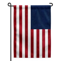 Obraz premium Large-Capacity 4th Of July Garden Flag, Patriotic Outdoor Decoration For National Celebrations On A Clean White Solid Background