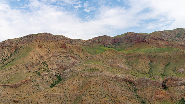 Berglandschaft bei Areni in Armenien in der N&auml;he des Klosters Norawank