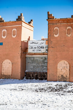 the mountain pass Tizi n'Tichka in the Atlas mountains