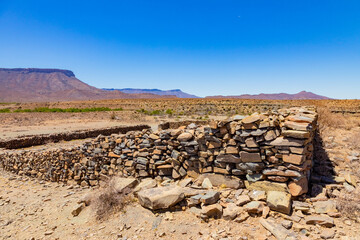 Obraz premium Kookfontein sheep kraal pen, colonial heritage site in the Karoo