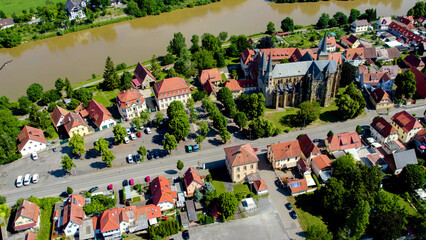 Obraz premium Aerial view of the old town city Bad Wimpfen in south Germany, Baden-Württemberg . On a sunny day in spring. 