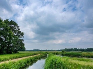 Naklejka premium Elbrinksvonder over de Berkel bij Borculo, Achterhoek, Gelderland province, The Netherlands
