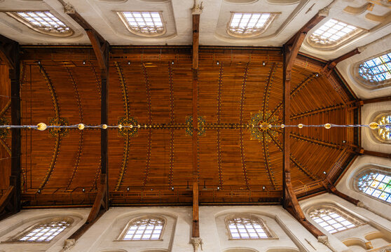Dach der Stadtkirche Rotterdam