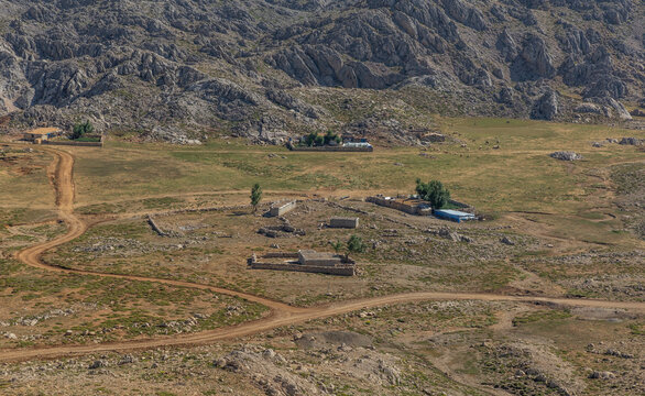 Anatolian Highlands and Nomadic Settlement