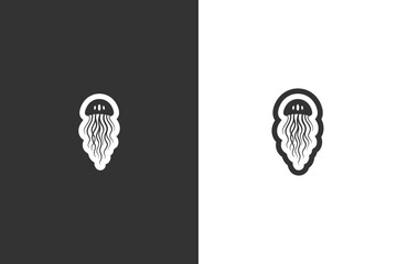 Simple jellyfish icon in black and white © DzgnVibe