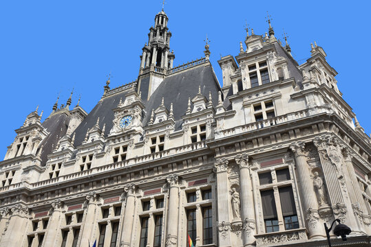 Mairie du dixi&egrave;me arrondissement &agrave; Paris
