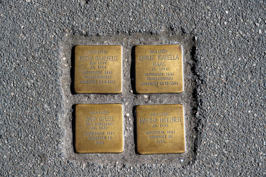 Stolpersteine memorial plaques in pavement, L&uuml;beck