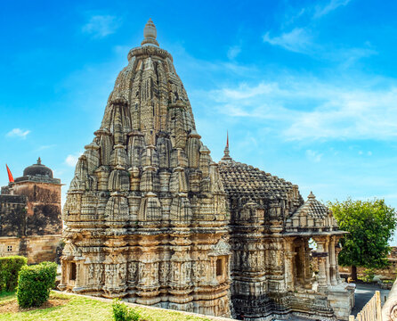 Samadhisvara Mahadev Temple in Chittorgarh Fort, Rajasthan, is an 11th-century Shiva temple famed for its Nagara architecture, intricate carvings, and unique three-faced idol.